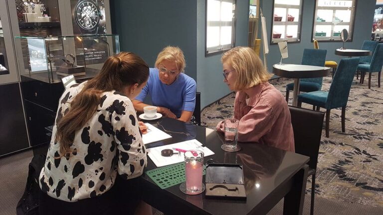 Jewellery design day is sparkling success! - cropped Designer Verity Pritchett with Sherry and Daisy Webb from Lytham St Annes