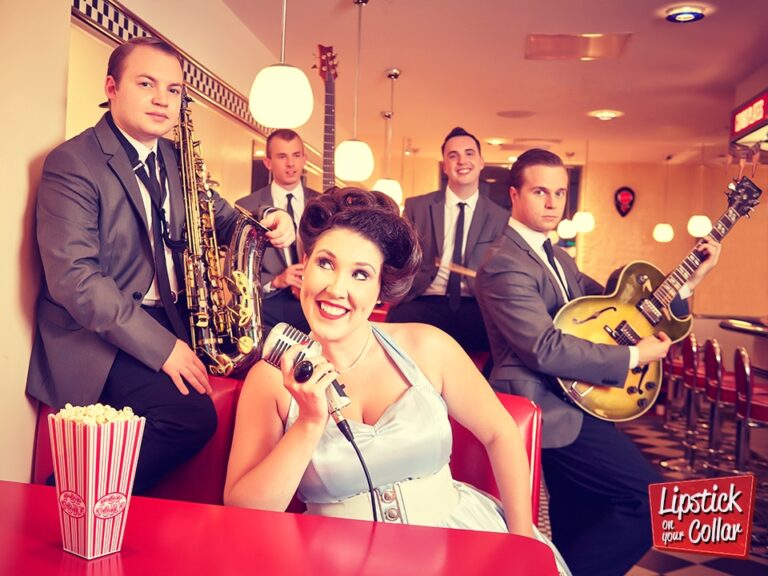New Show: Go back to the 50s and 60s with Lipstick On Your Collar - lipstick diner 0650