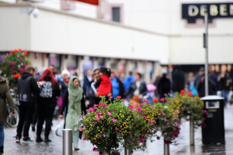 It's time to Support Independent High Street stores and markets - Shop Local - 42775101784 4da391ab15 c
