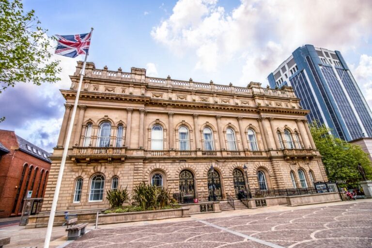 Blackburn Town Hall - Town Hall e1595584098683