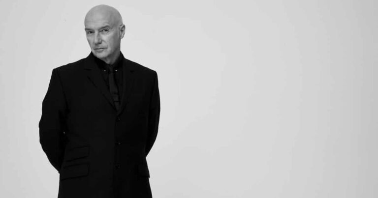 MIDGE URE ANNOUNCES THE VOICE & VISION TOUR IS COMING TO BLACKBURN - Midge e1610961756302