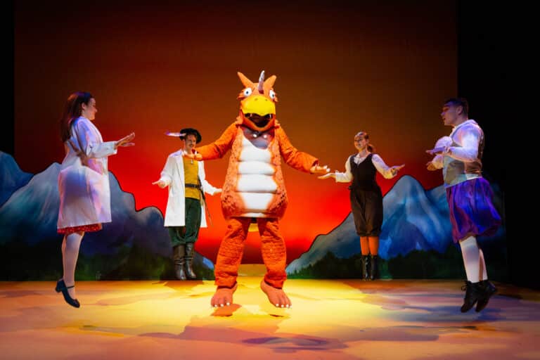 Zog Lands his new Live Show in Blackburn with a Crash Bang and Thump