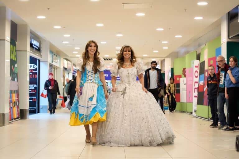 Cinderella Stars add some extra sparkle for shoppers as they launch Empire's panto - 220924 145802 scaled