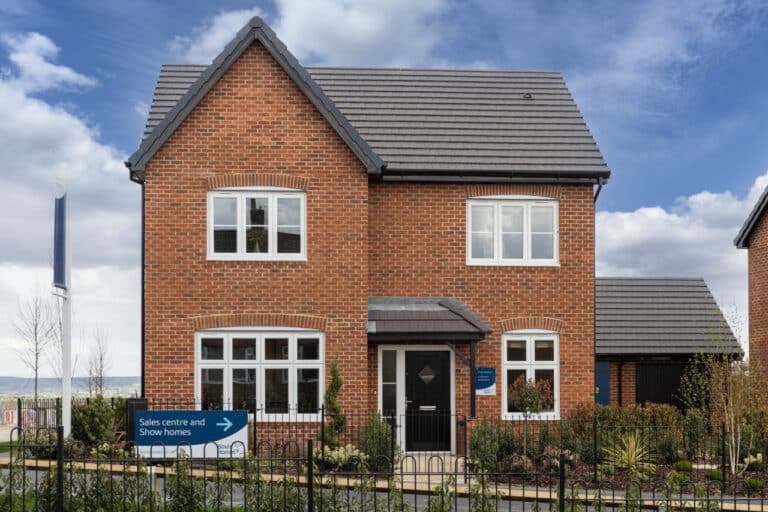 Unlock a smooth move in Blackburn this May - Sunnybower Meadow Aspen Web Banner 2