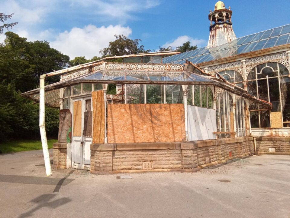 The Future of Corporation Park Conservatory — Have Your Say on Blackburn’s Neglected Gem - Corporation Park conservatory 1