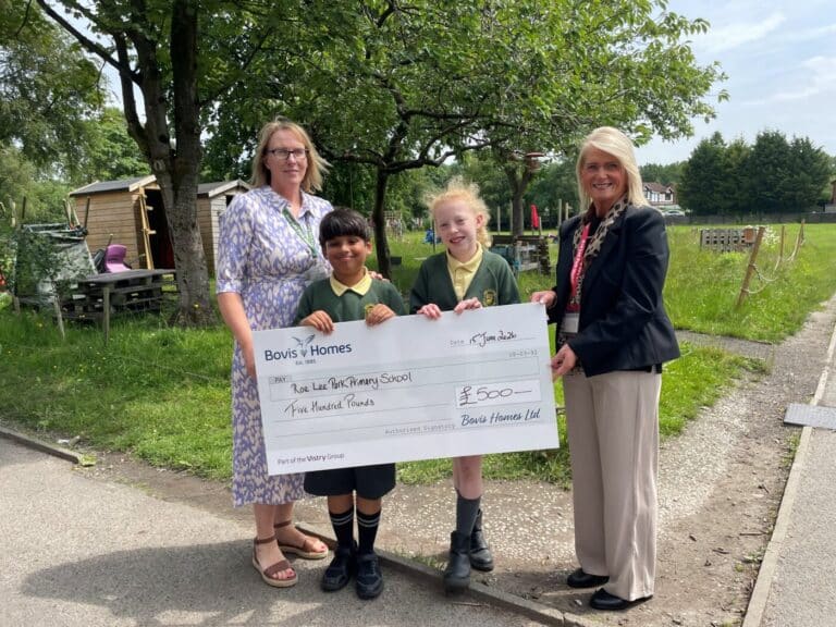 Roe Lee Park Primary receives Eid gift from Bovis Homes - Roe Lee Park Primary School Image